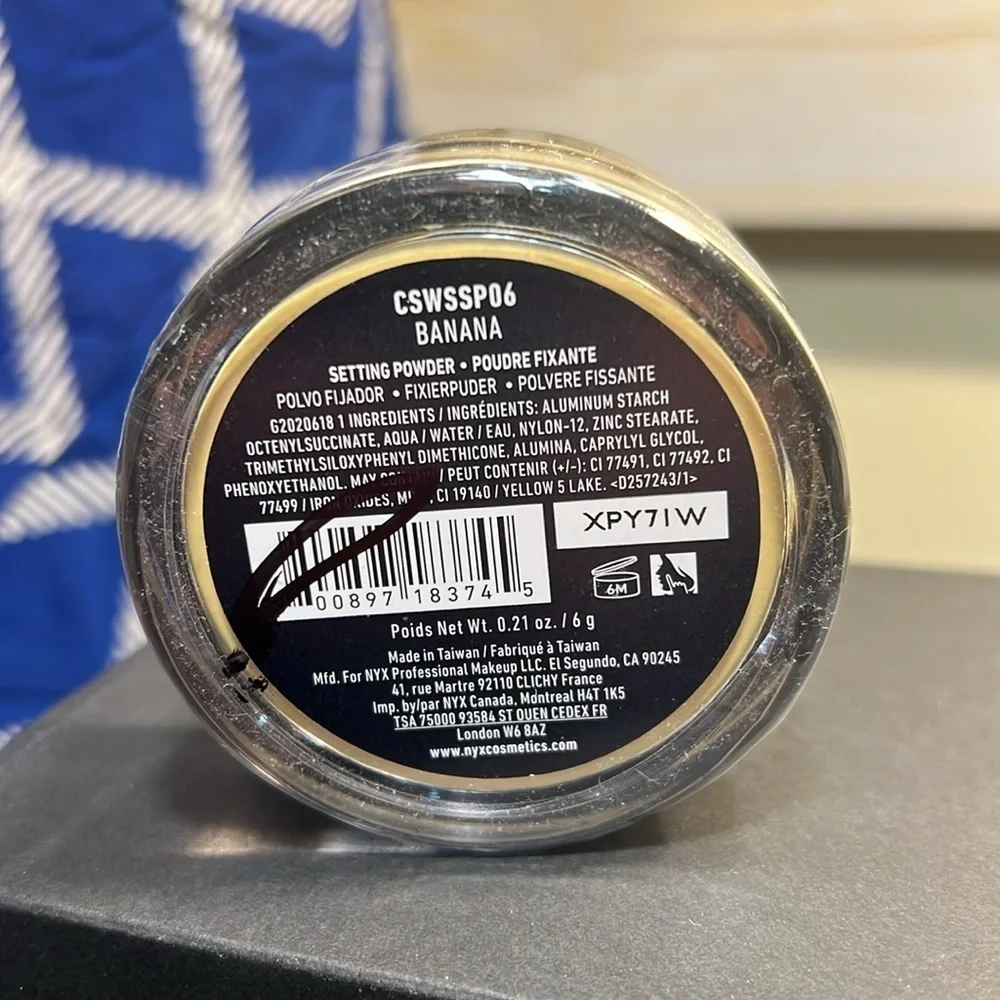 NYX Professional Makeup Setting Powder • Banana